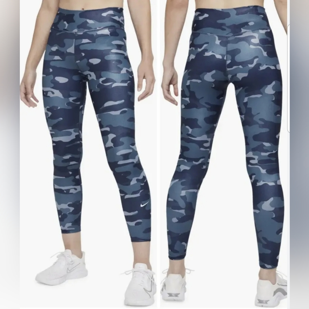 NWT Nike One Women's Training Tight Blue Camoflage Leggings